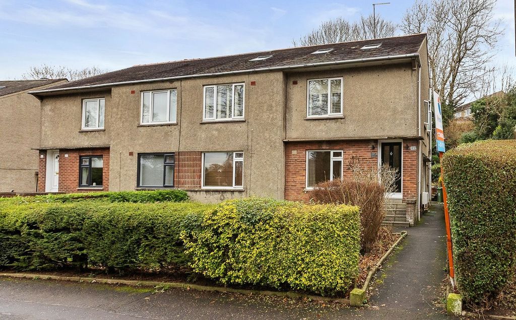 Property photo 1 of 32