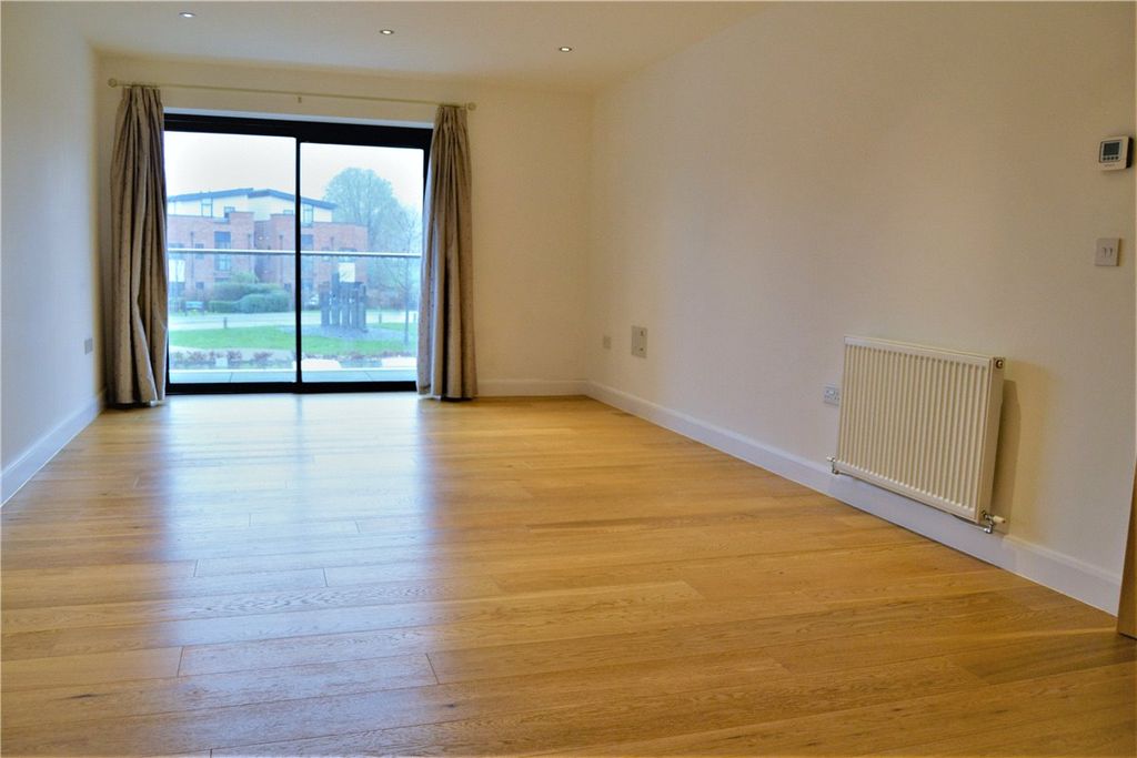 Property photo 3 of 9 Picture No. 23