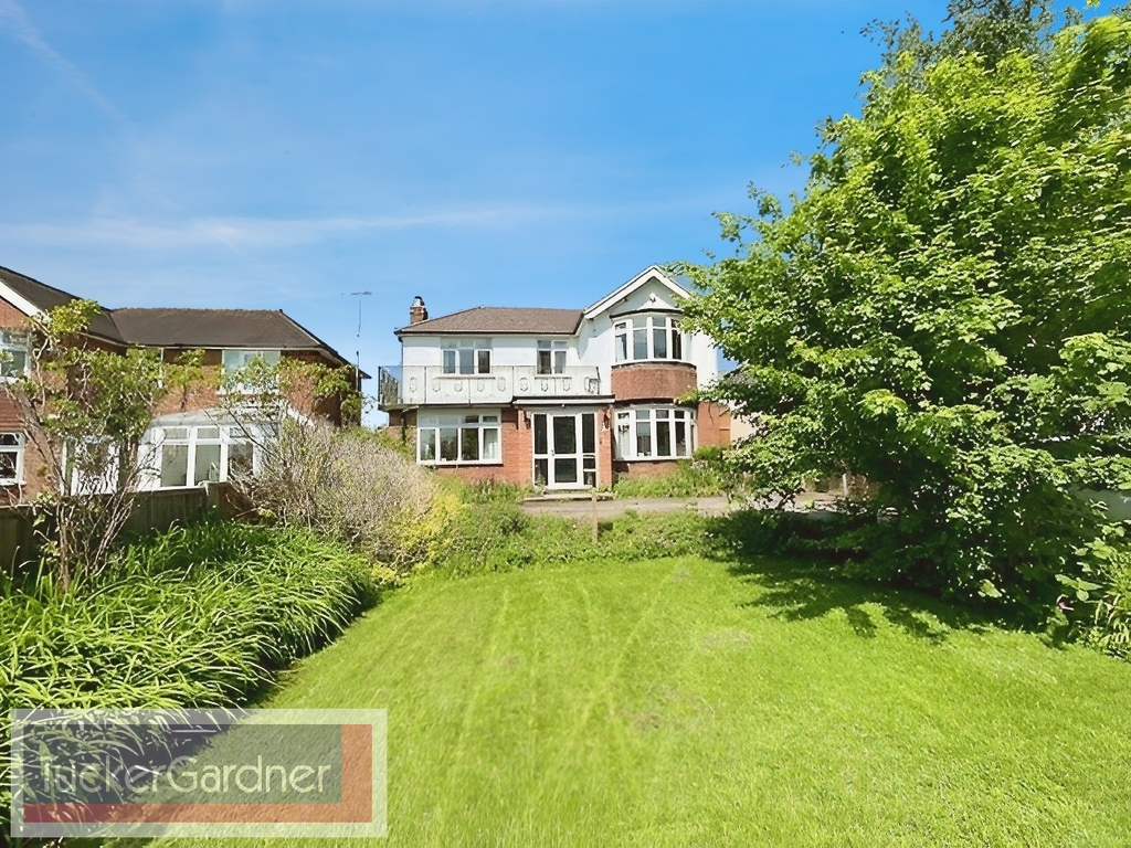 Property photo 1 of 9