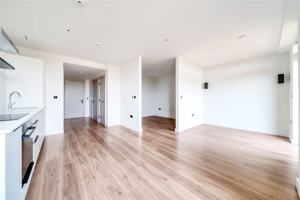 Property photo 2 of 10 Picture No. 03