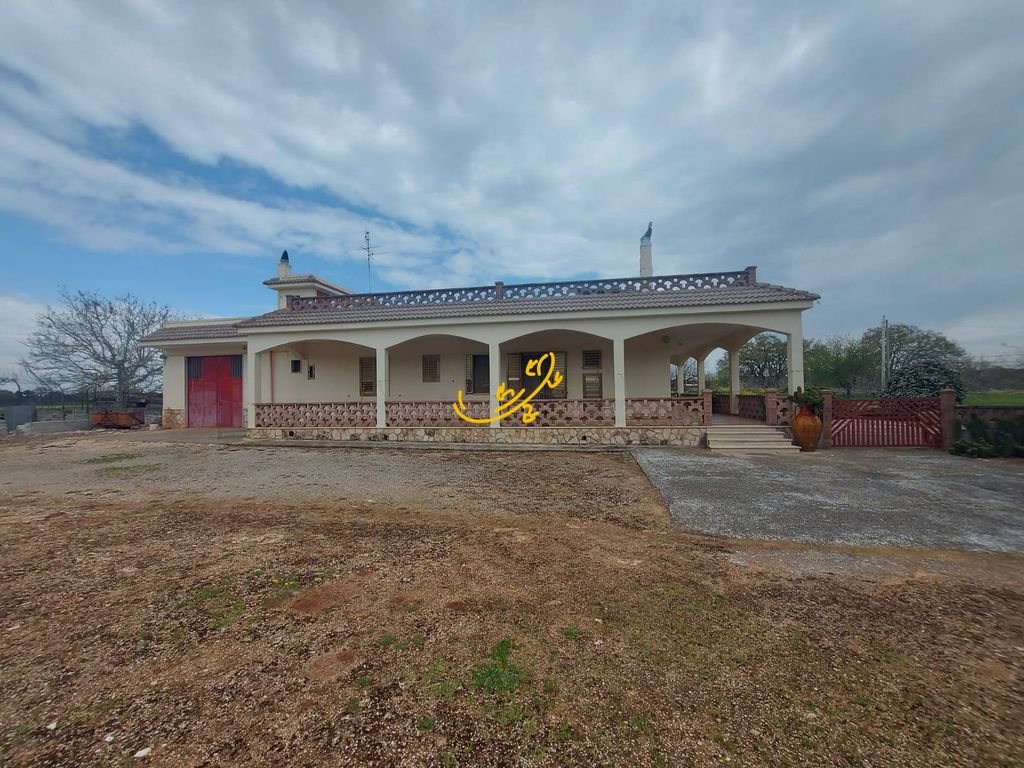 Property photo 1 of 30