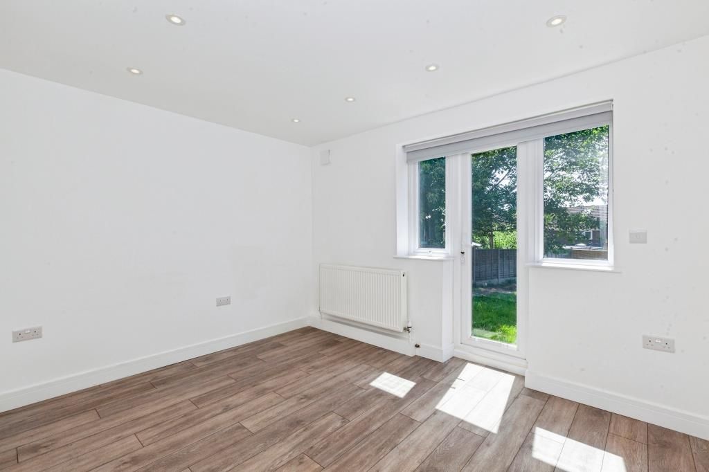 Property photo 2 of 21 Reception Room
