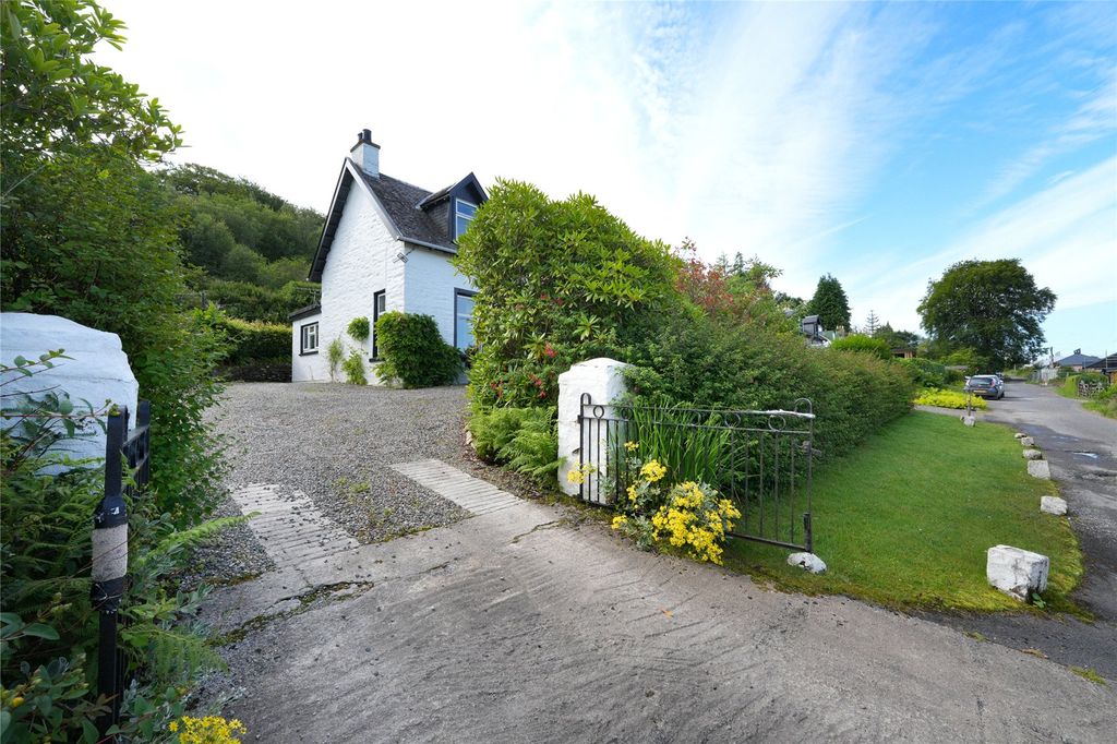 Property photo 3 of 18 Picture No. 13