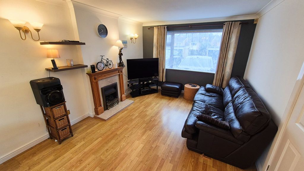 Property photo 2 of 27 Photo 2