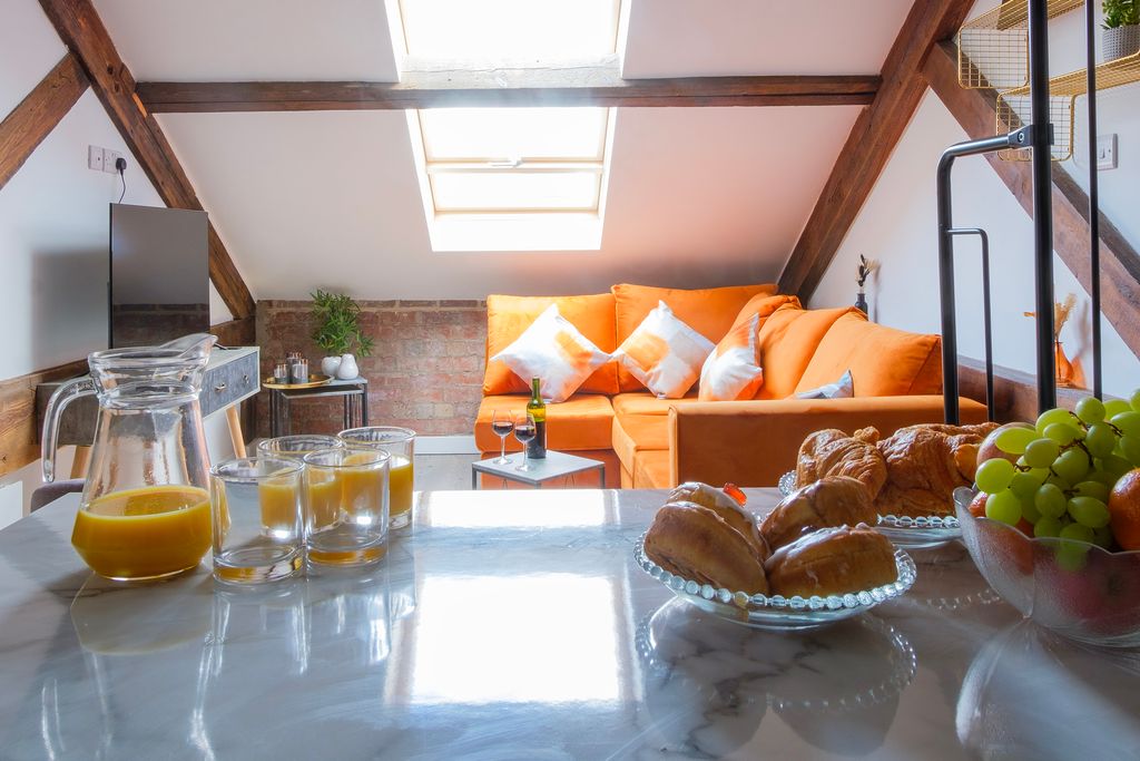 Property photo 1 of 17 Img_8427