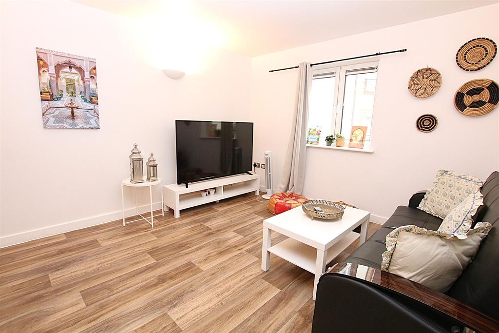 Property photo 3 of 13 Img_7887.Jpg