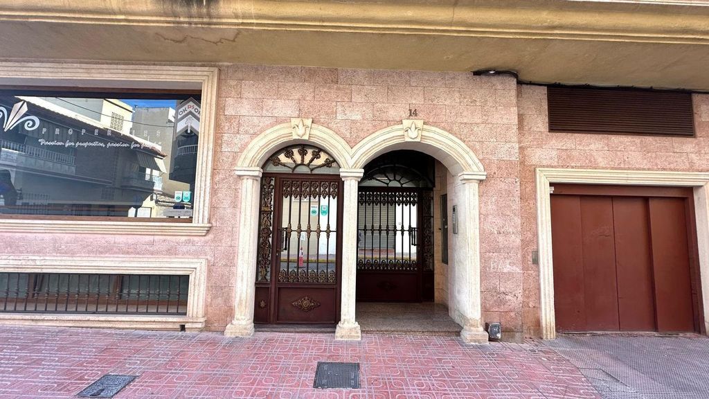 Property photo 3 of 50