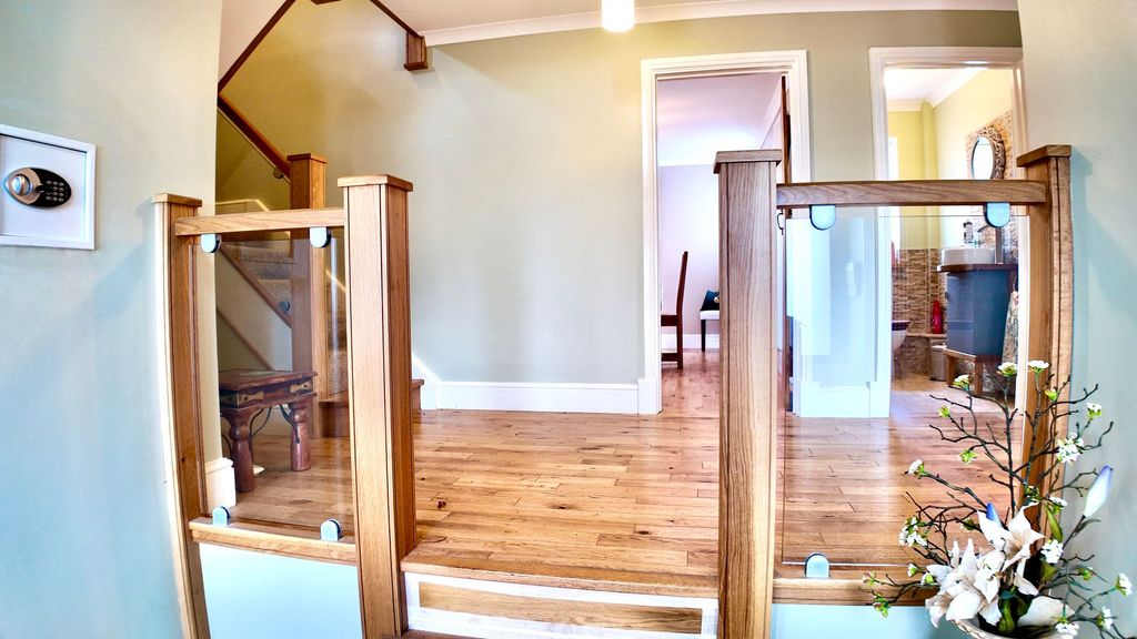 Additional image 11 of 5 bed detached house for saleDarren Ddu Road, Ynysybwl CF37