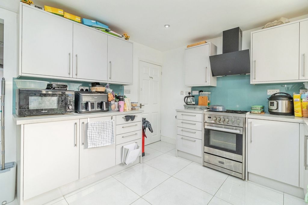 Property photo 2 of 13 Pbox-Img.Jpg