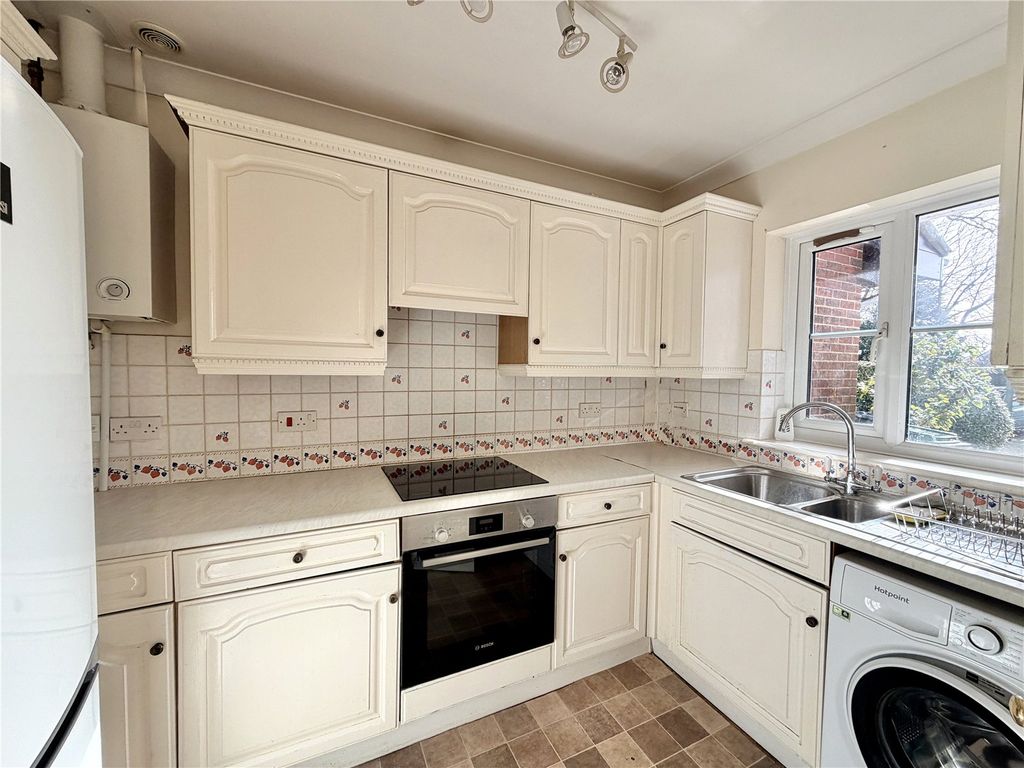 Property photo 2 of 10 Picture No. 30