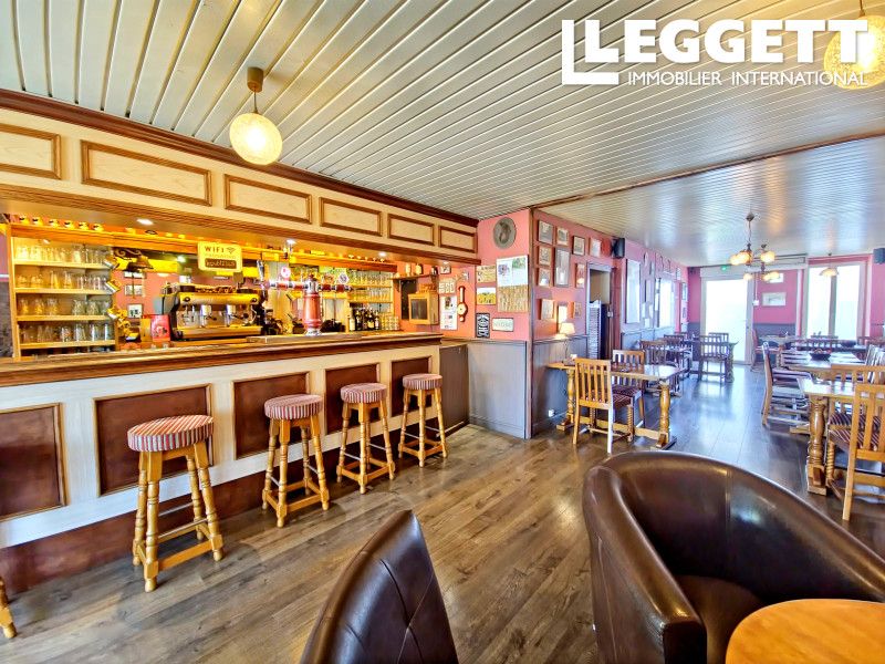 Property photo 2 of 10