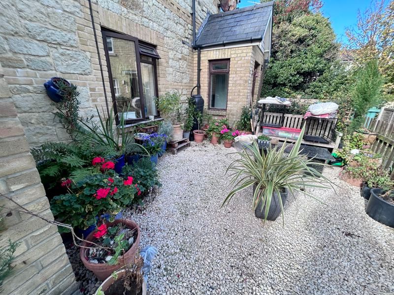 Property photo 3 of 11 Photo 3