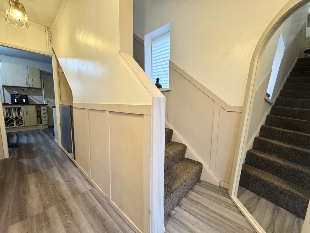 Property photo 3 of 15 Img_8571