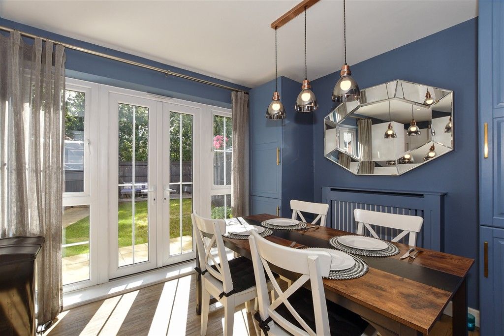 Property photo 3 of 17 Kitchen/ Dining Room