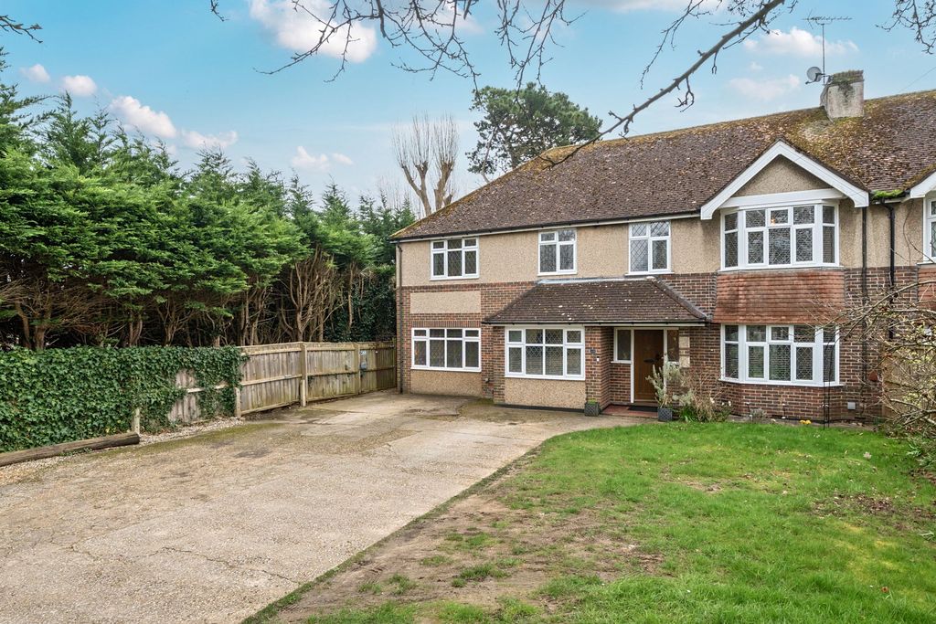 Property photo 1 of 37