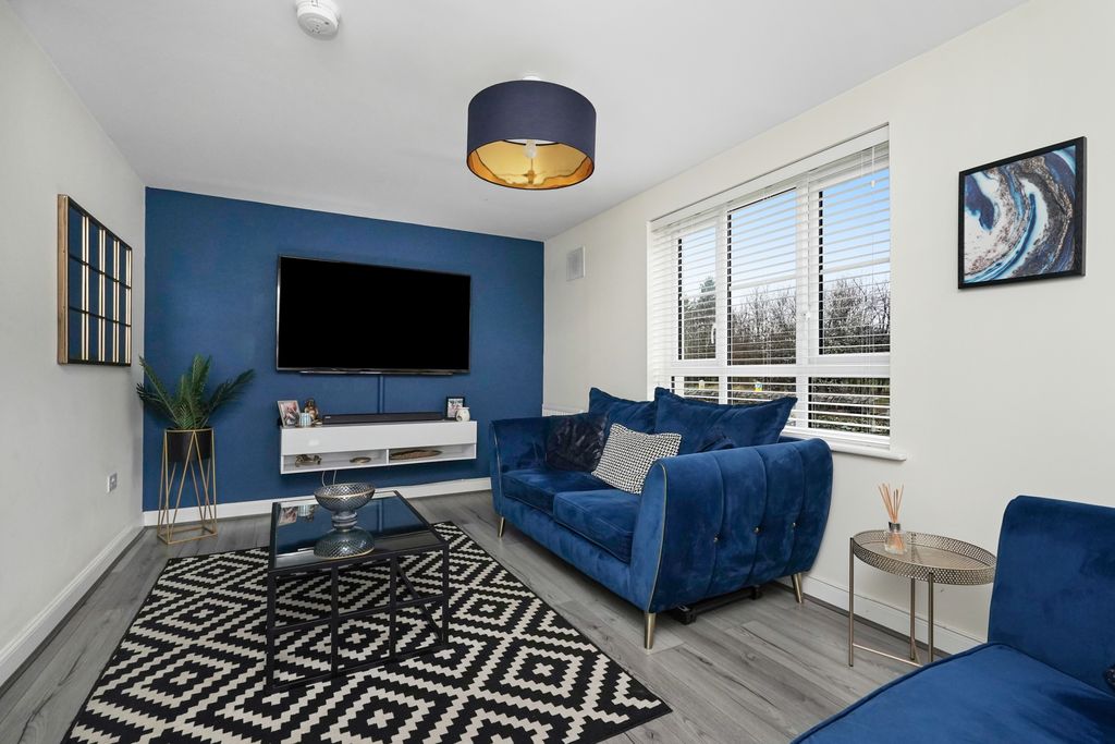 Property photo 2 of 22 Property Image 2