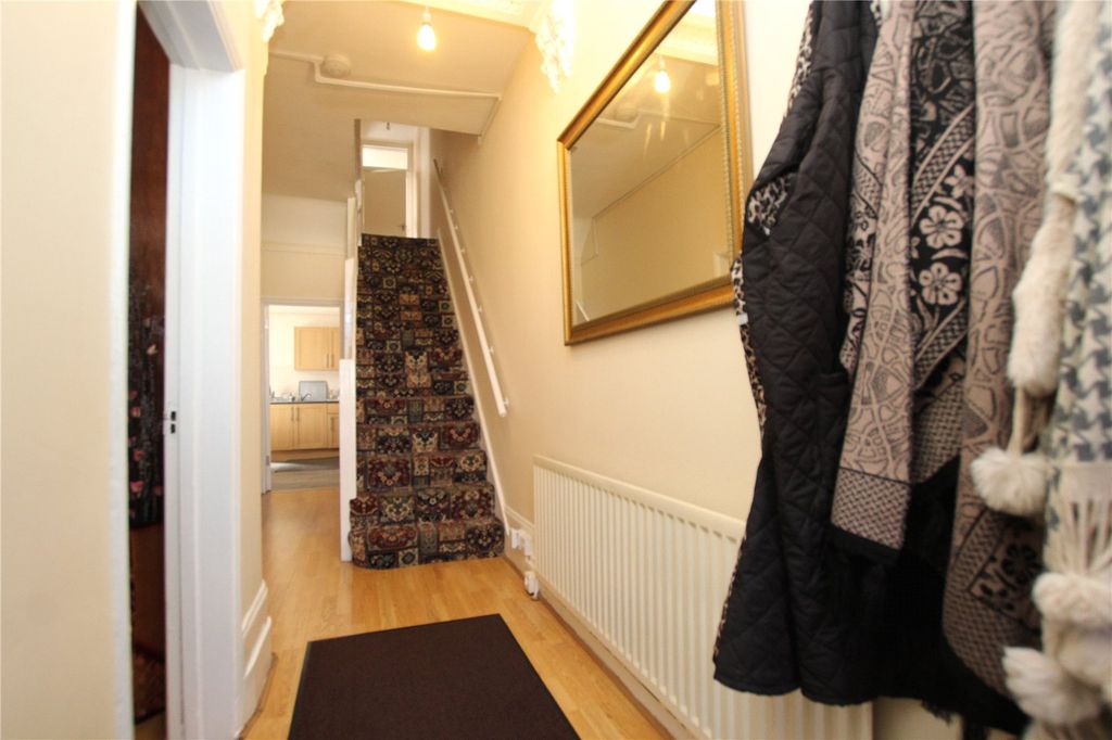 Property photo 3 of 18 Picture 3