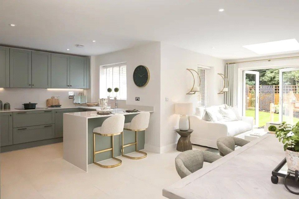 Property photo 2 of 7 Kitchen/Dining
