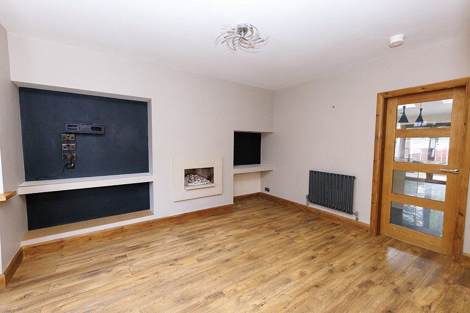 Property photo 3 of 22 Picture No. 06