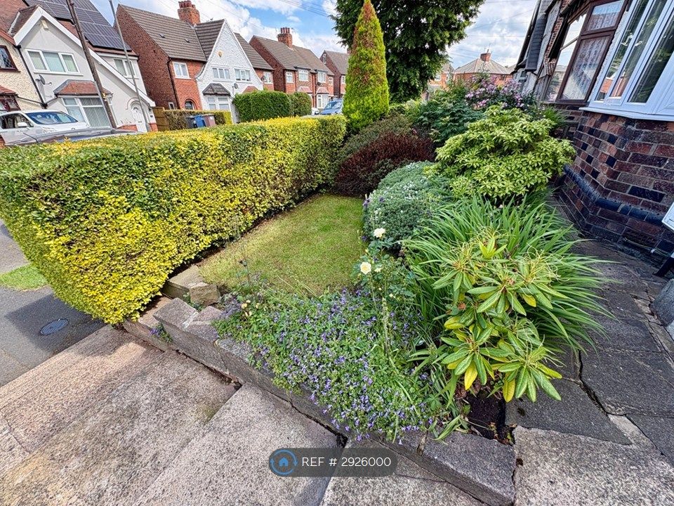 Property photo 3 of 35