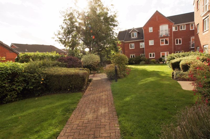 Property photo 1 of 22 Lovell Court