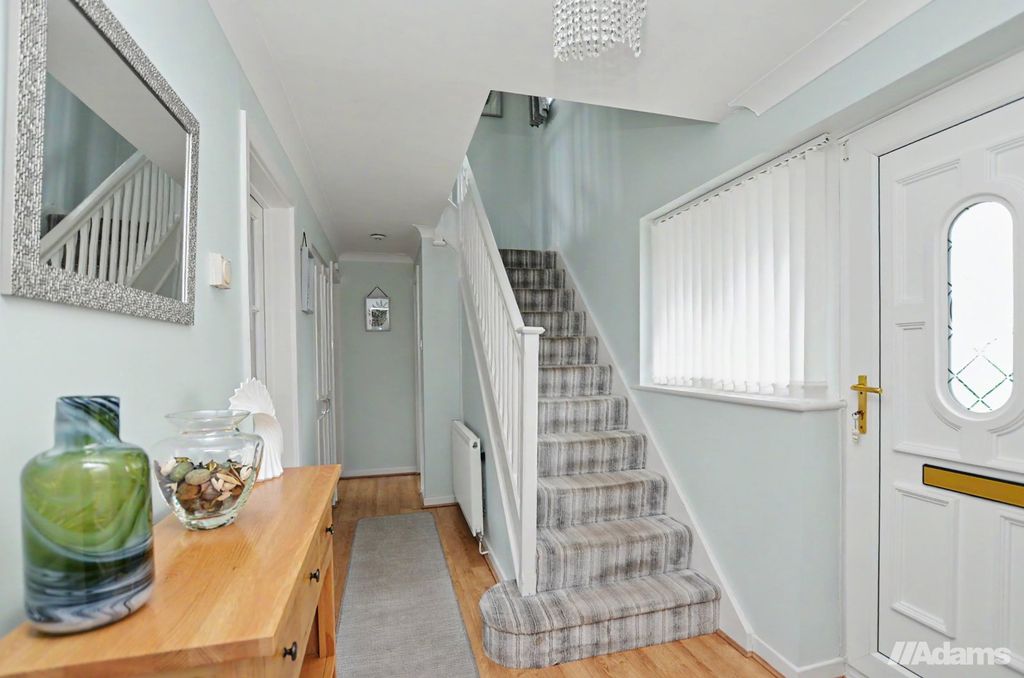 Property photo 3 of 29