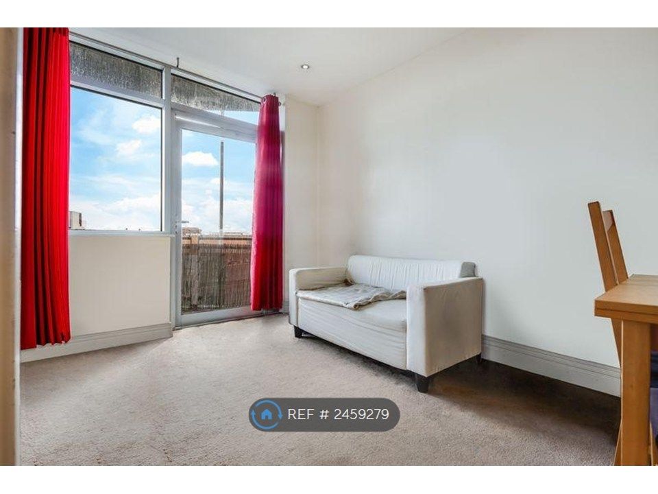 Property photo 3 of 11