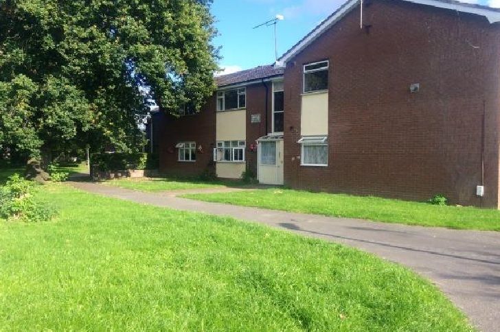 Property photo 1 of 8