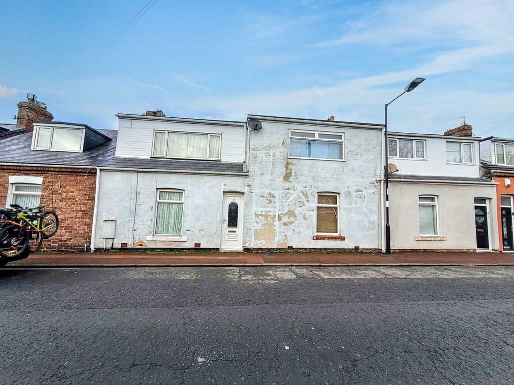 Property photo 1 of 25