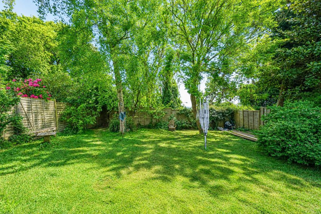 Property photo 2 of 17 567740A7-B423-4817-Bb52-9d5Ef03Ff5F6.Png
