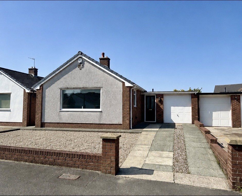 Property photo 1 of 14 Front Exterior