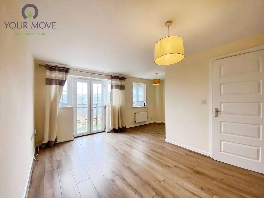 Property photo 3 of 18 Picture No. 56