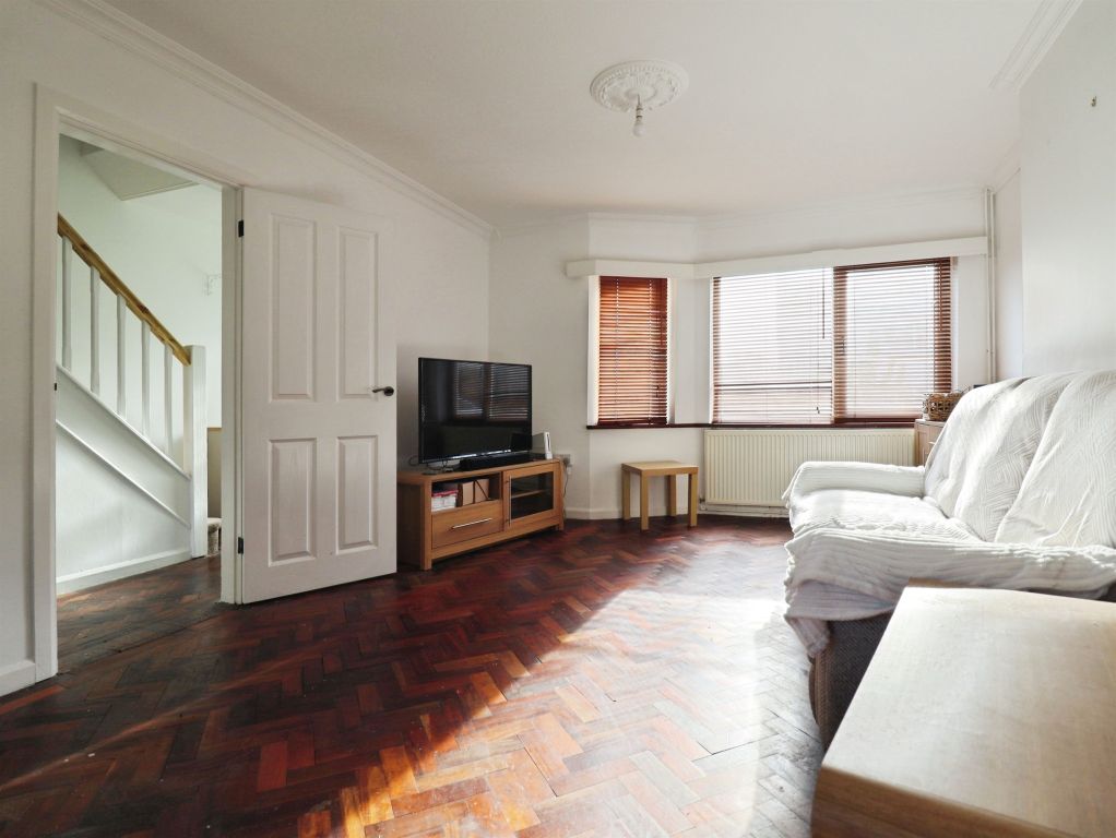 Property photo 3 of 17