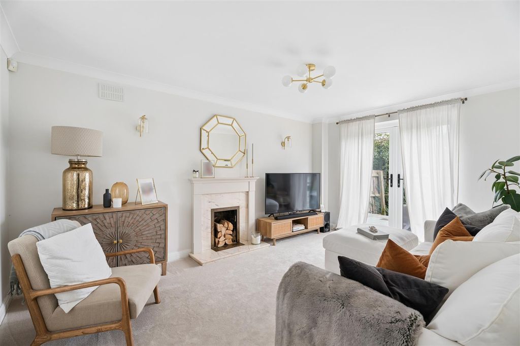 Property photo 2 of 22 Dsc01955-8Fa05A5d86Da029140Bcd86A92Cfe498.Jpg