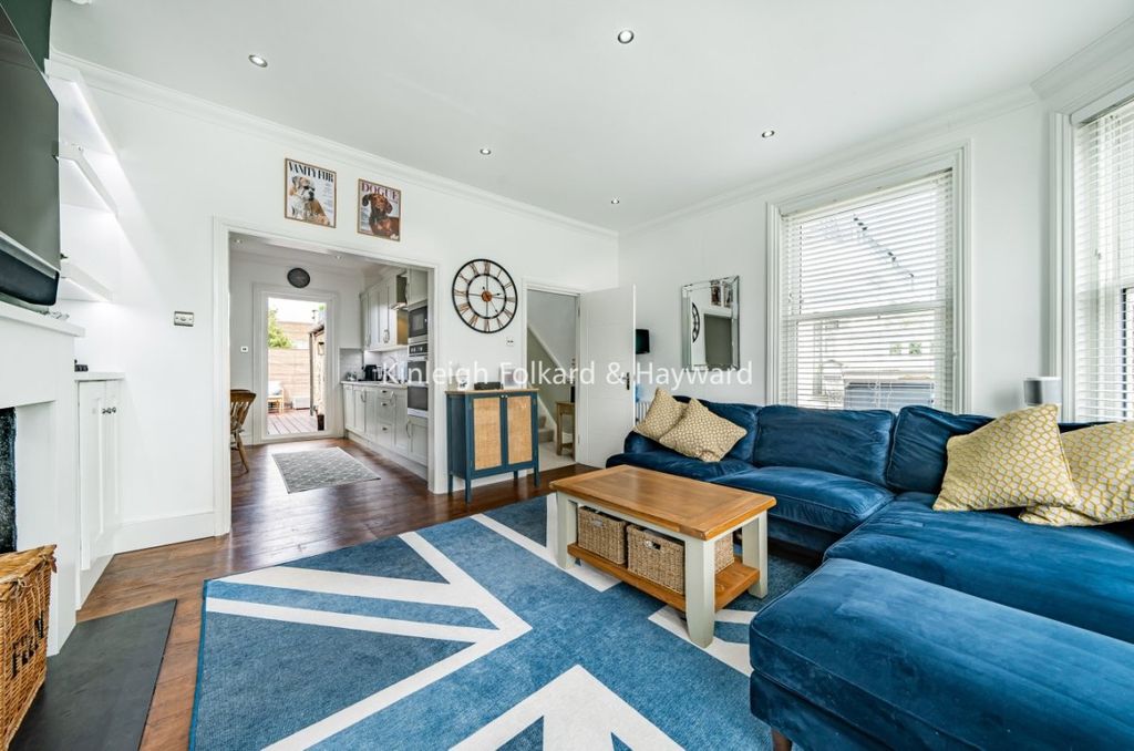 Property photo 1 of 12 Living Room 1