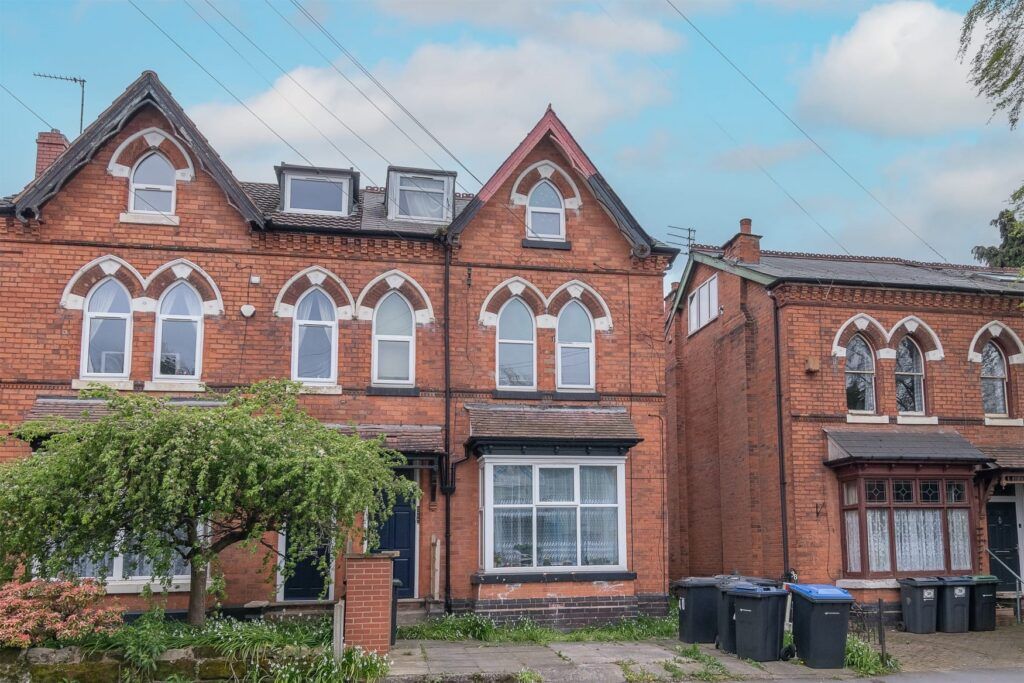 Property photo 1 of 24