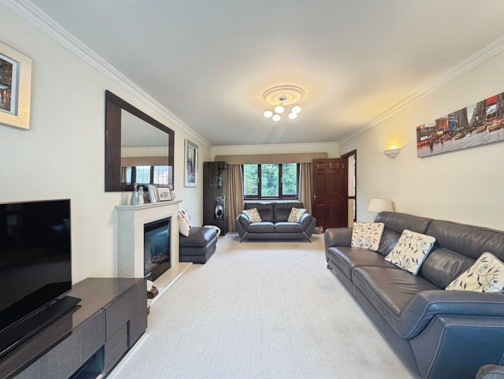 Additional image 20 of 6 bed detached house for saleLlys-Y-Dderwen, Llangennech, Llanelli, Carmarthenshire SA14