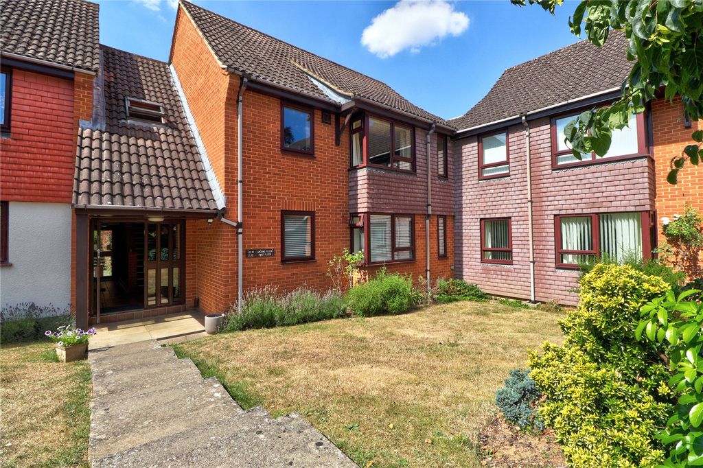 Property photo 1 of 18 Picture No. 06