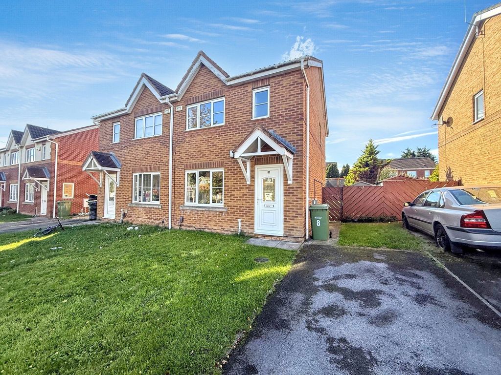 Property photo 1 of 9