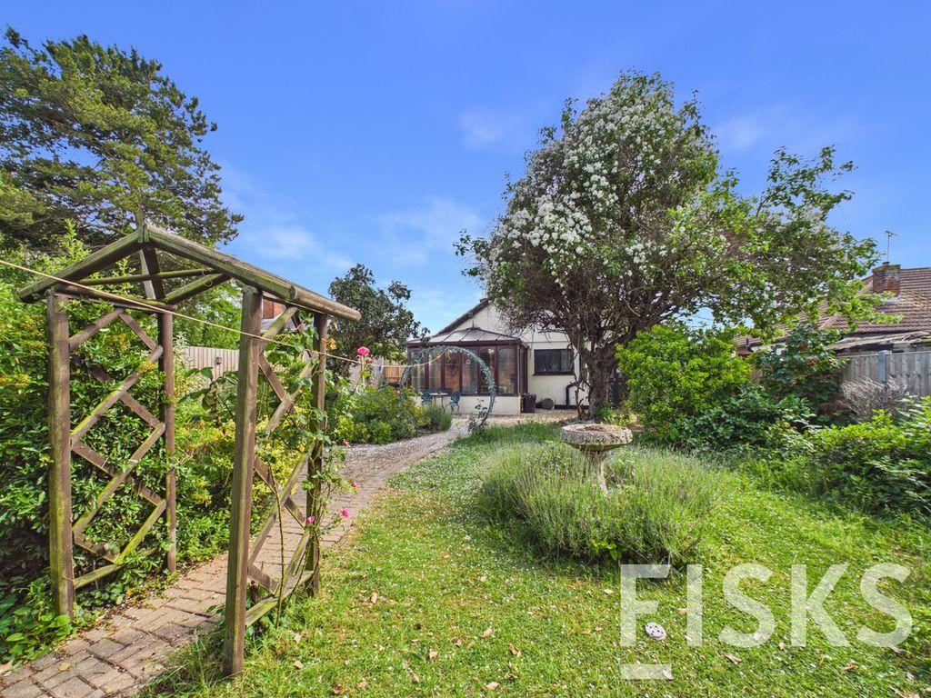 Property photo 2 of 21