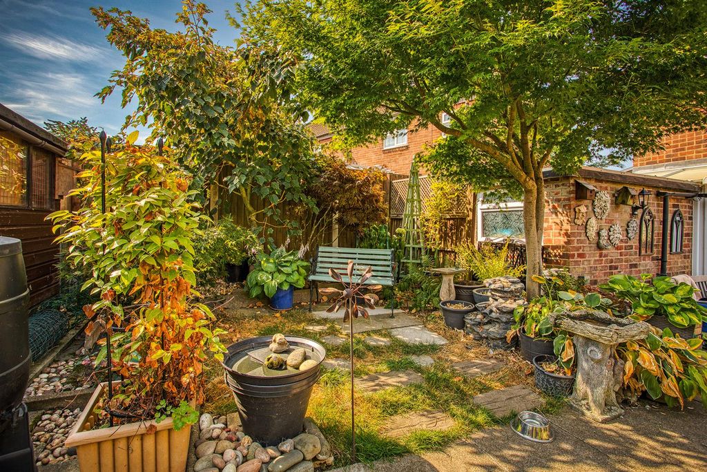 Property photo 2 of 14
