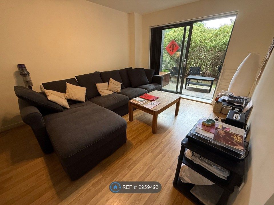 Property photo 3 of 16