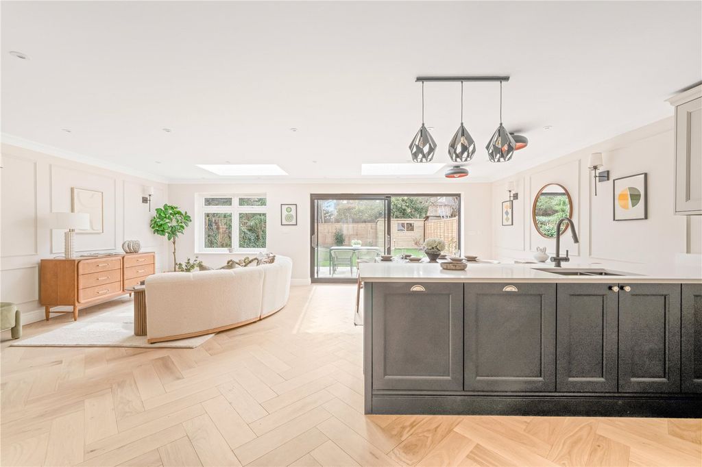 Property photo 1 of 23 Picture No. 74