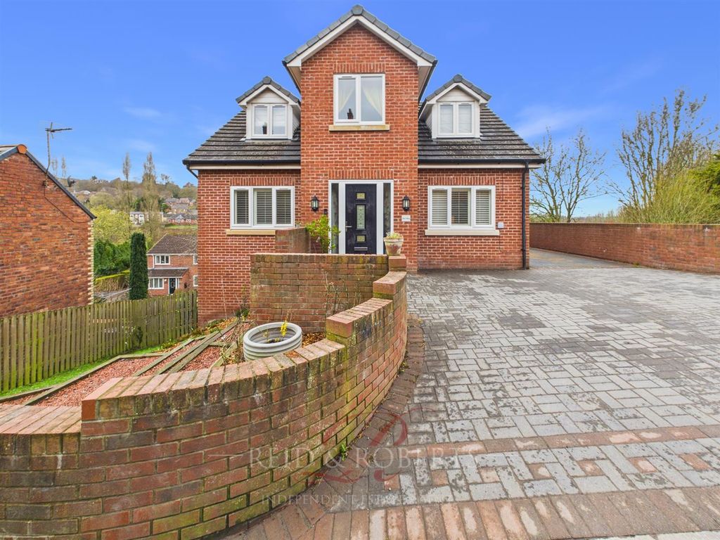 Property photo 2 of 41 Cam03999G0-Pr0229-Still040.Jpg