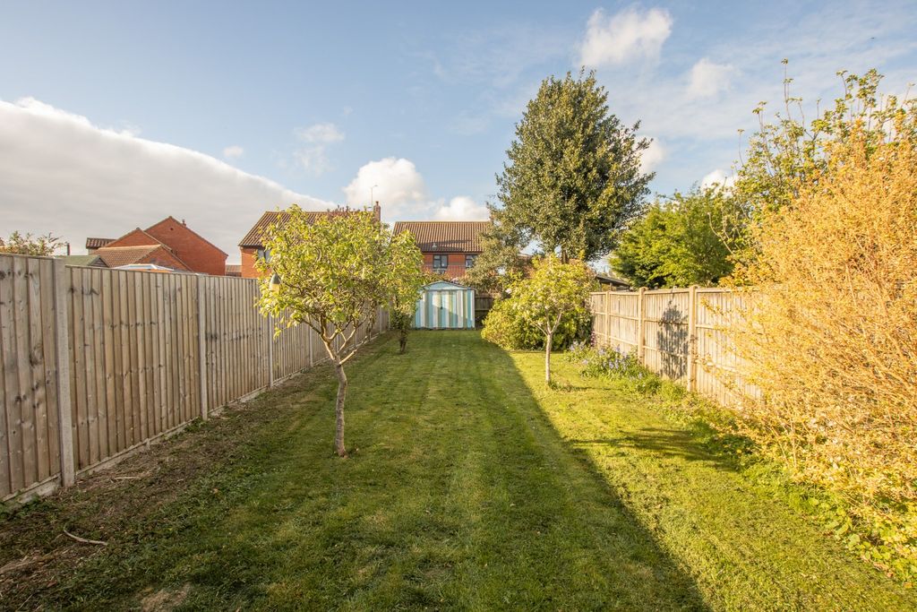 Property photo 2 of 22 4110914