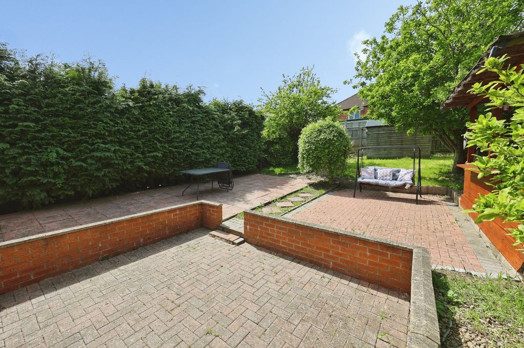 Property photo 2 of 17 Pbox-Img.Jpg