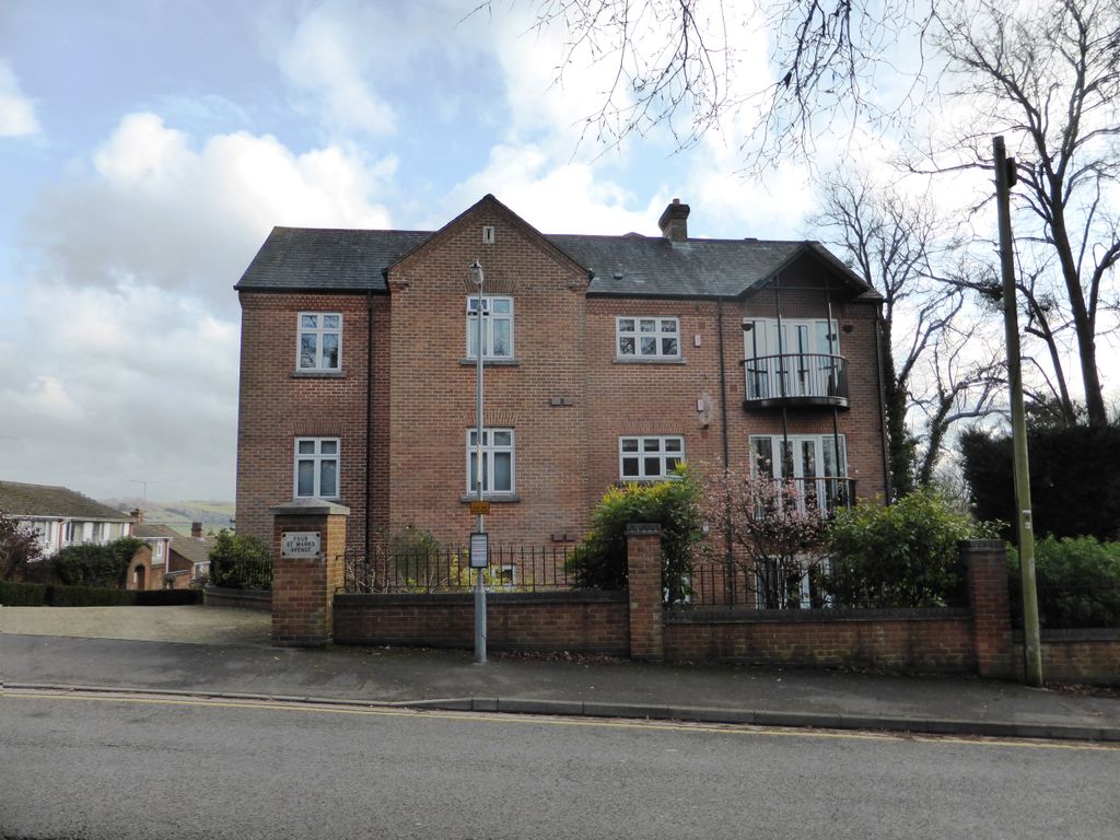 Property photo 2 of 16