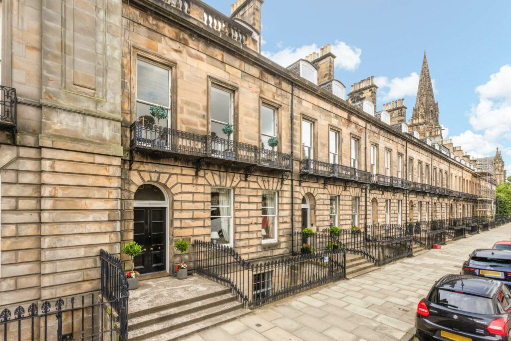 Property photo 1 of 68