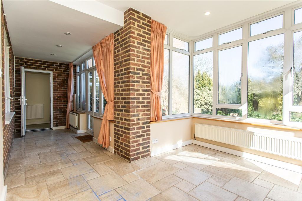 Property photo 3 of 36 Justins-43.Jpg