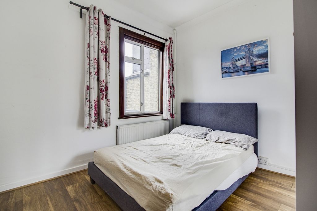 Property photo 3 of 10 6Fae4291-7A2E-F11...